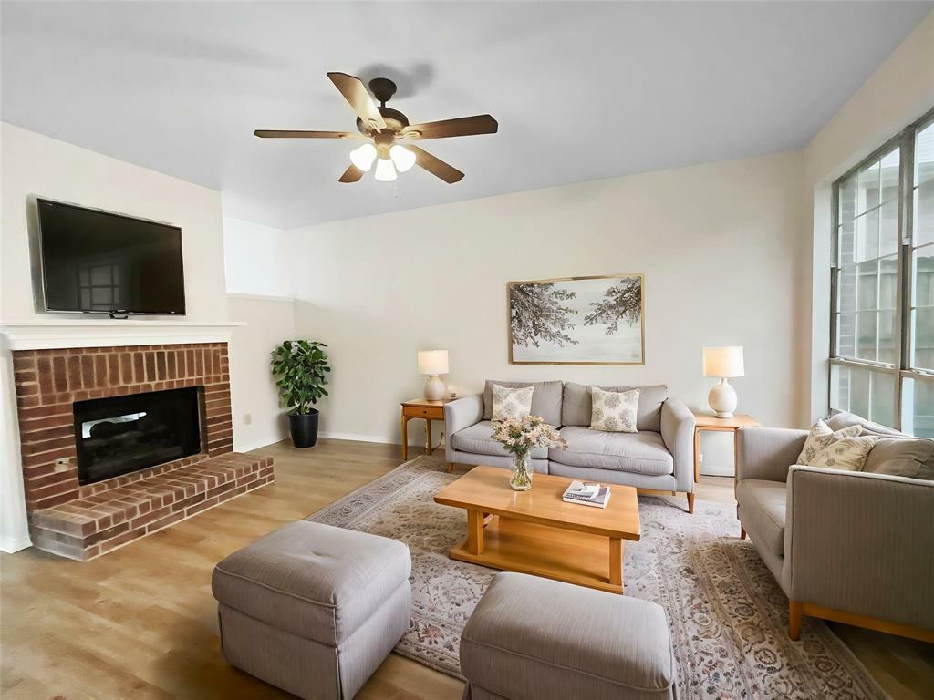 Property Photo: 5118 Feather Crest TX 75072