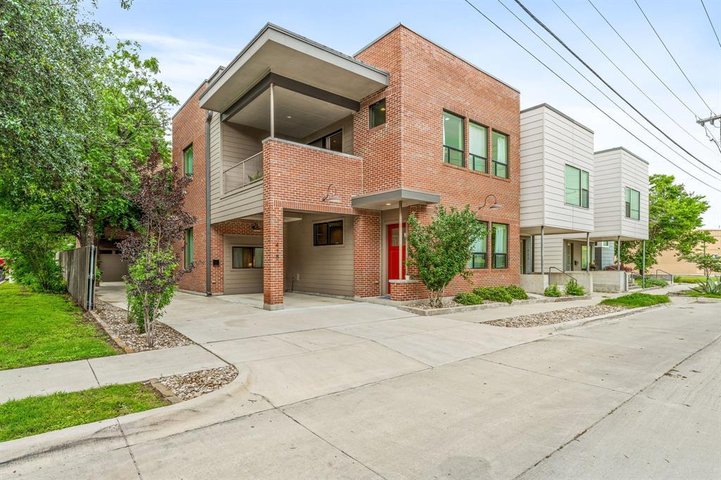 418 College Avenue  Fort Worth TX 76104 photo