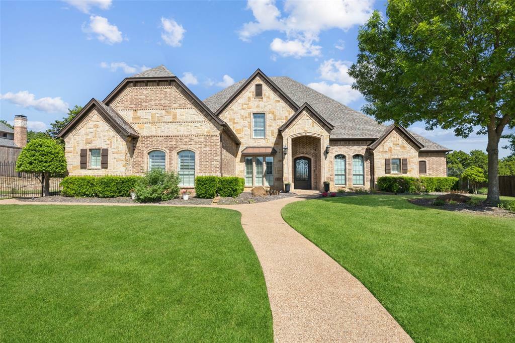 Property Photo: 1100 Spruce Run Drive TX 76262