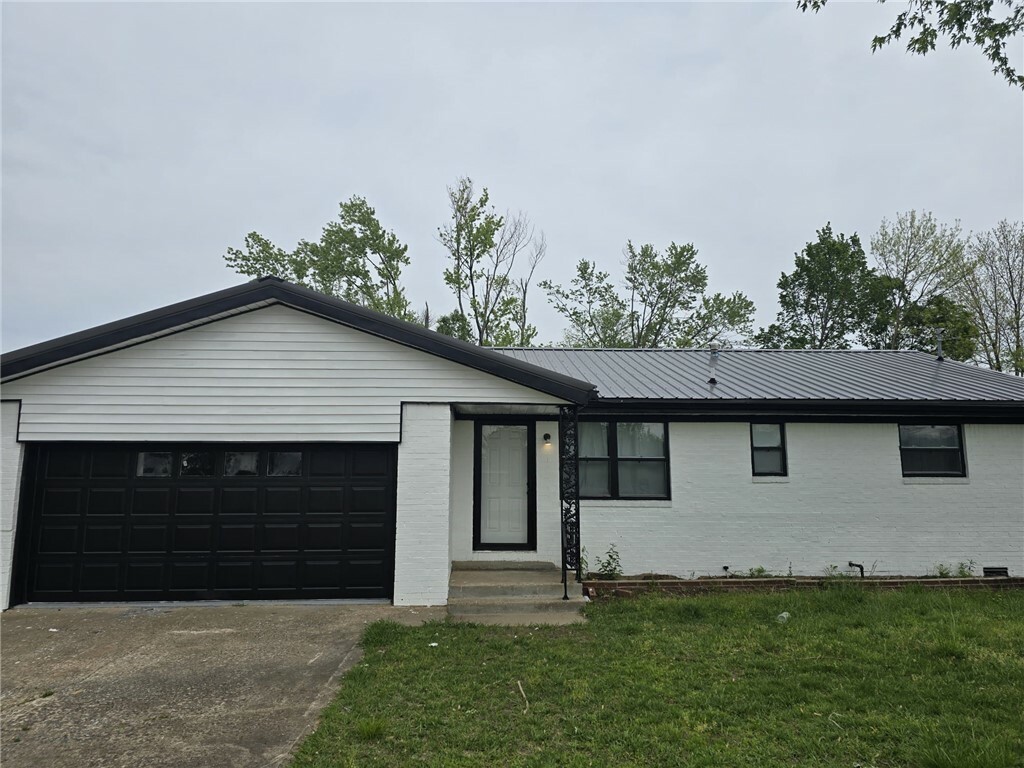 105 SE 14th Street  Bentonville AR 72712 photo