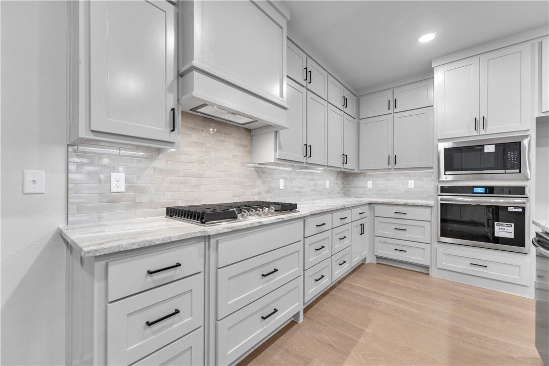 Property Photo: 502 Concord Street AR 72745