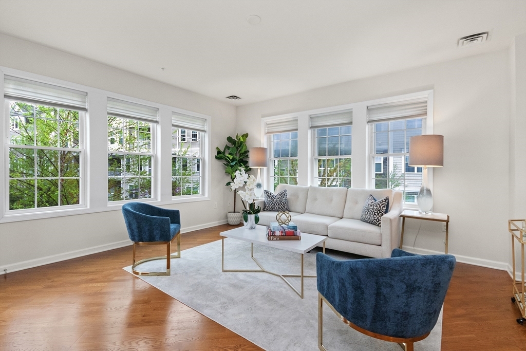 Property Photo: 10 Abigail Way 3009 MA 01867