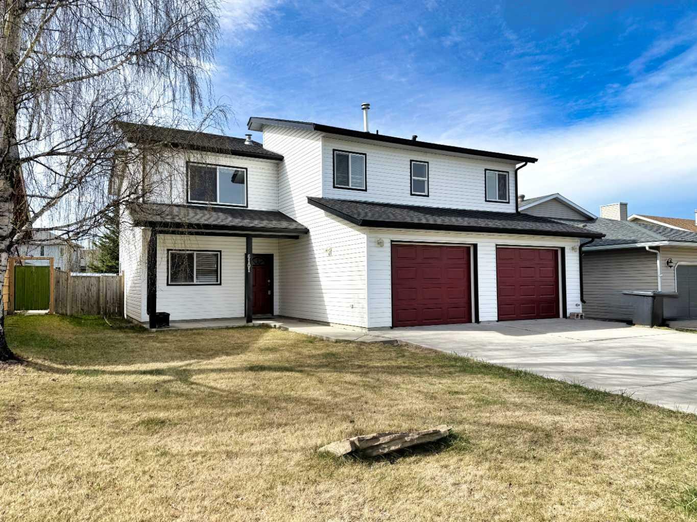 Photo de la propriété: 6101 58 Street AB T4H 1V3
