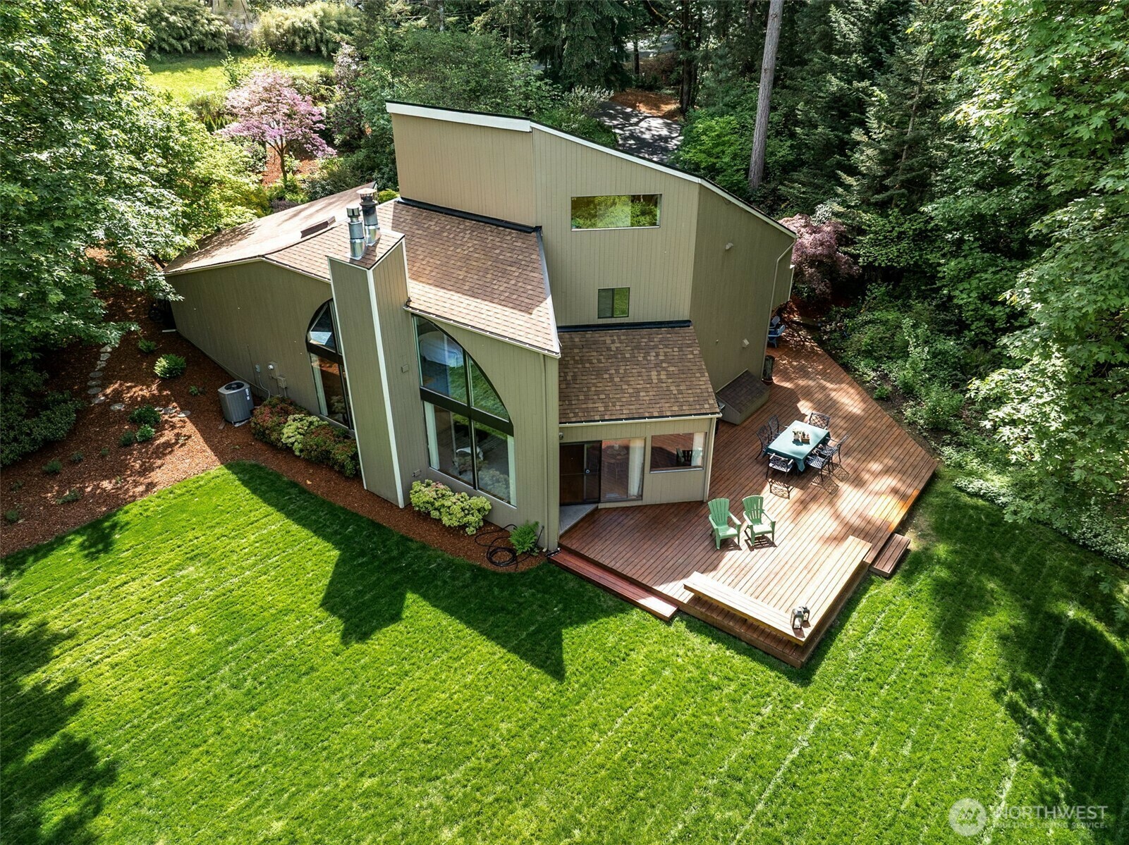 Property Photo: 7102 78th Avenue NW WA 98335