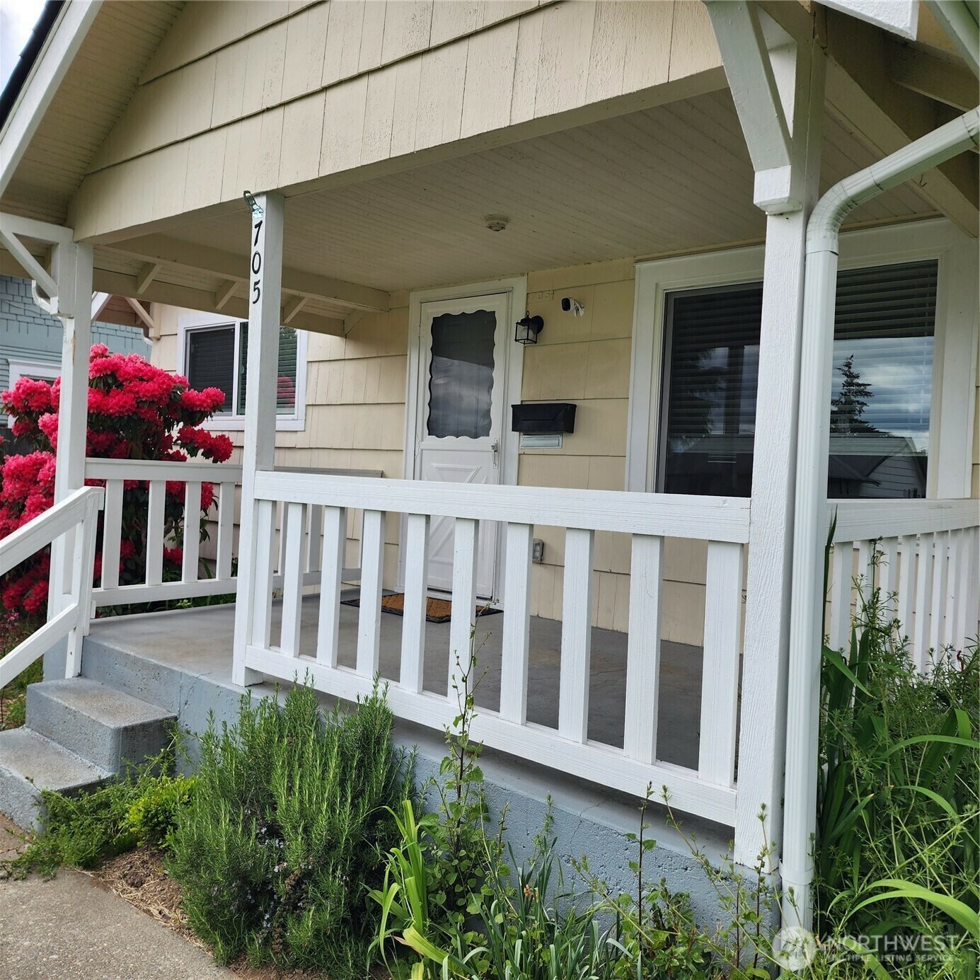 Property Photo: 705 E 54th Street WA 98404