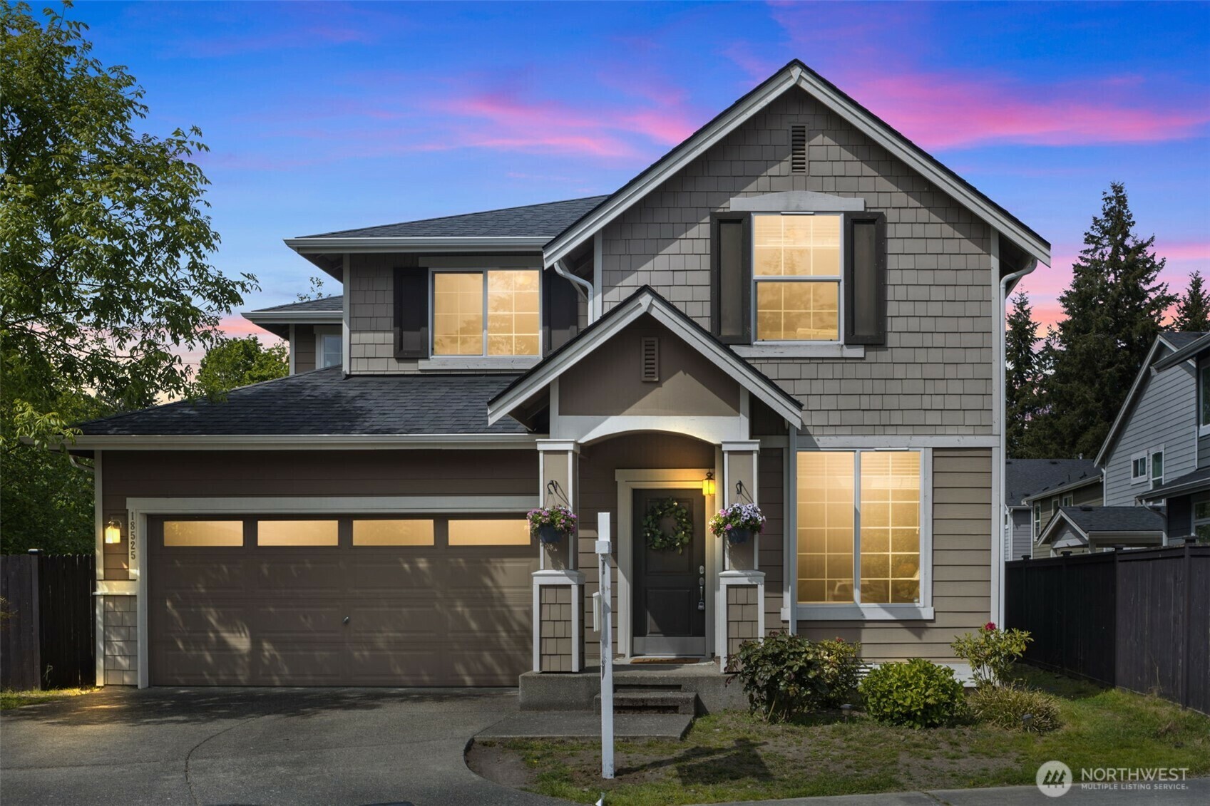 Property Photo: 18525 115th Place SE WA 98055
