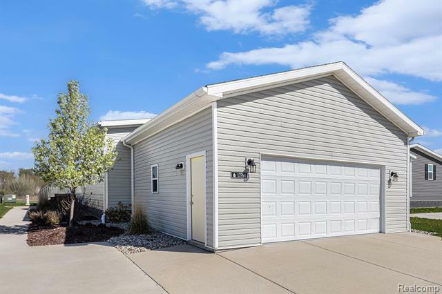Property Photo: 13780 Alaska Avenue MI 48822