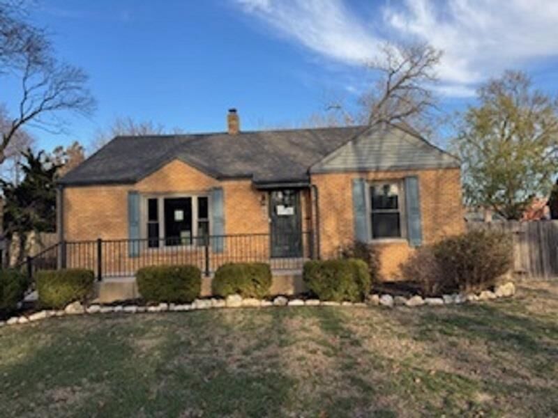 Property Photo: 406 S Elpyco KS 67218