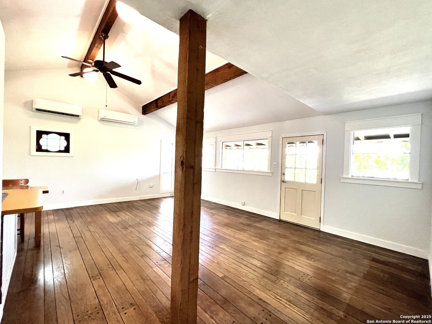 Property Photo: 104 Cypress Pt TX 78063