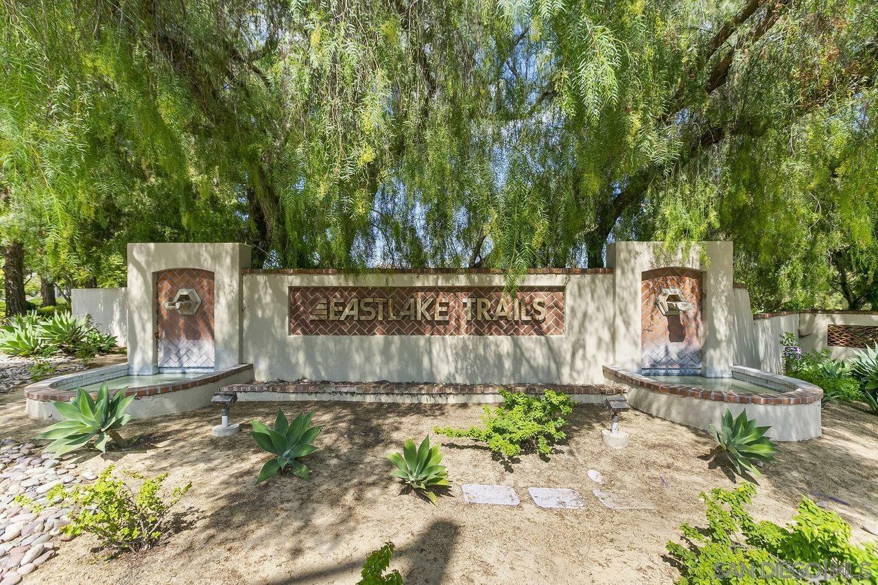 Property Photo: 1324 Pinnacle Peak Dr CA 91915
