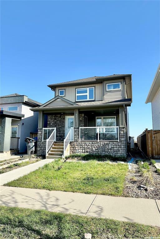 Property Photo: 3822 33rd Street W SK S7R 0M1