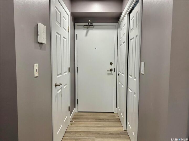 Property Photo:  607 10th Street 402  SK S0K 2A0 