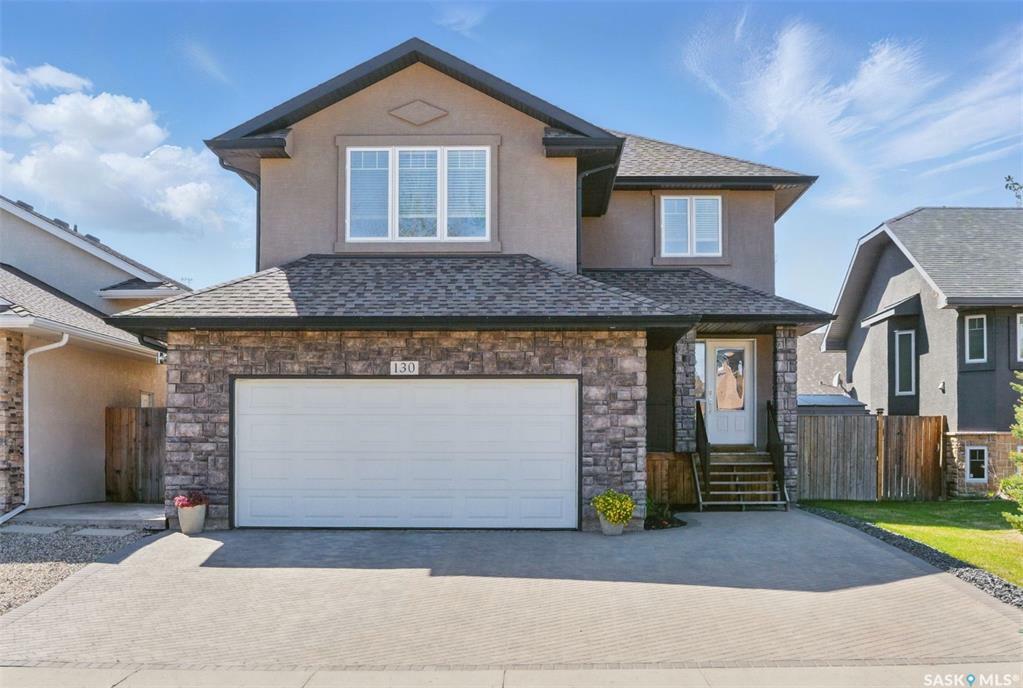 Property Photo: 130 Blackstock Cove SK S7T 0H4