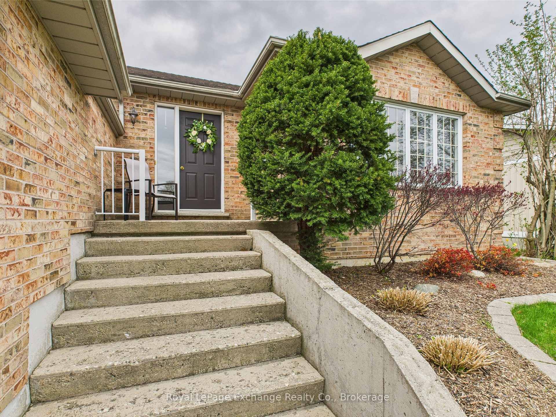 Property Photo: 168 Park Drive ON N0G 2W0