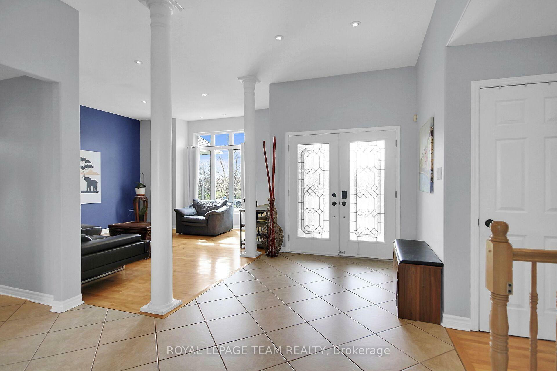 Property Photo: 2127 Trailwood Drive ON K0A 2T0