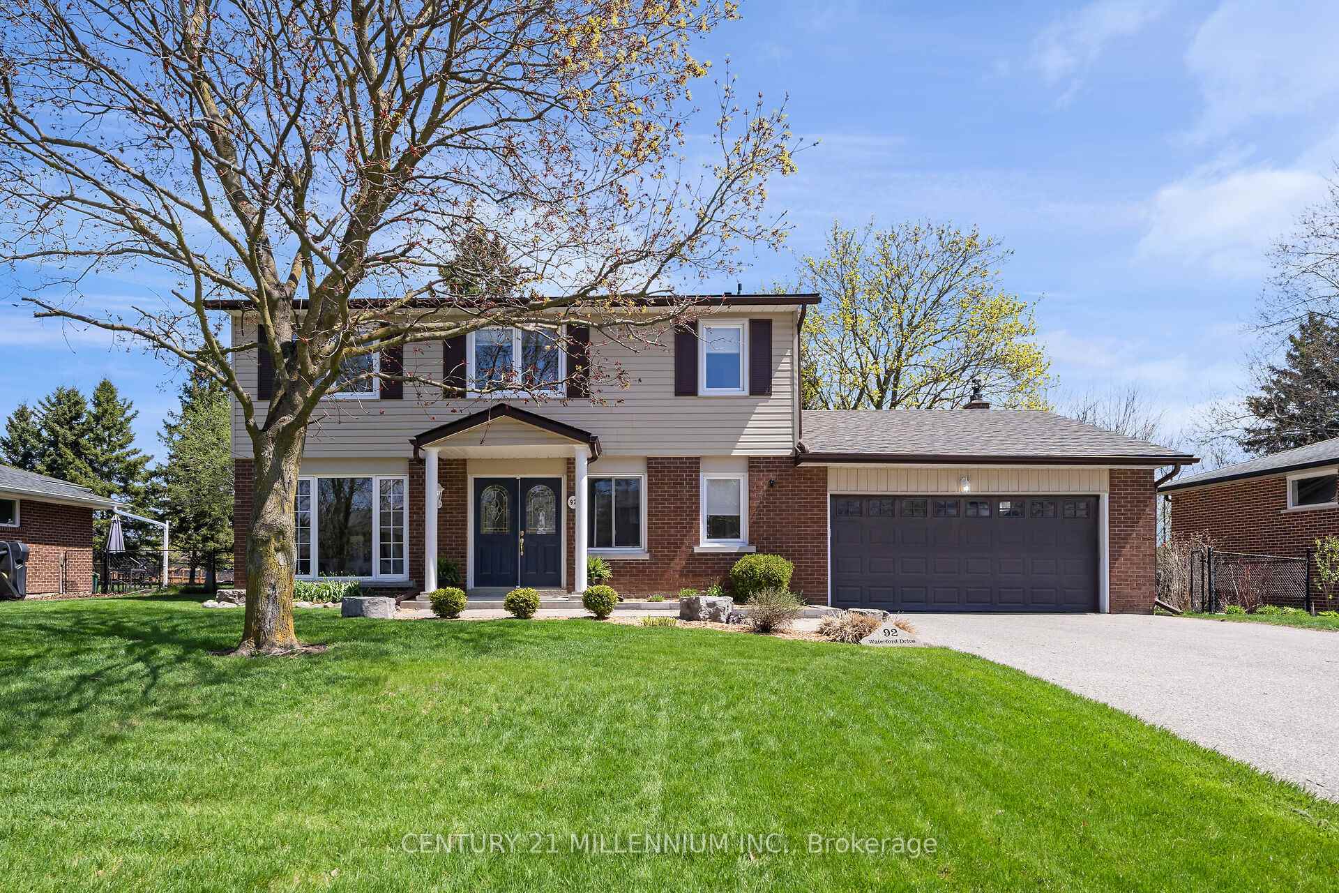 92 Waterford Drive  Erin ON N0B 1T0 photo