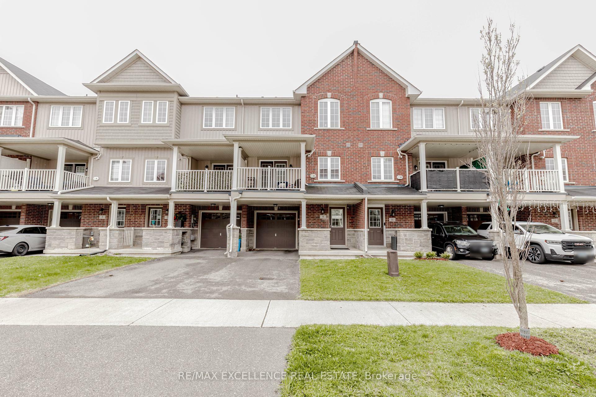 Property Photo: 9 Hiscott Drive ON L8B 0A2
