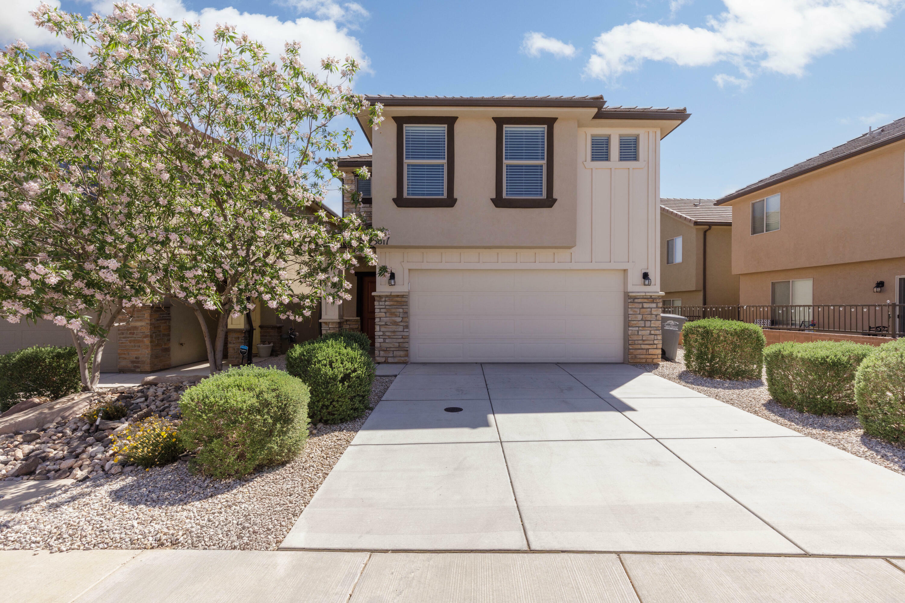 Property Photo: 5817 S Challenger Way UT 84790