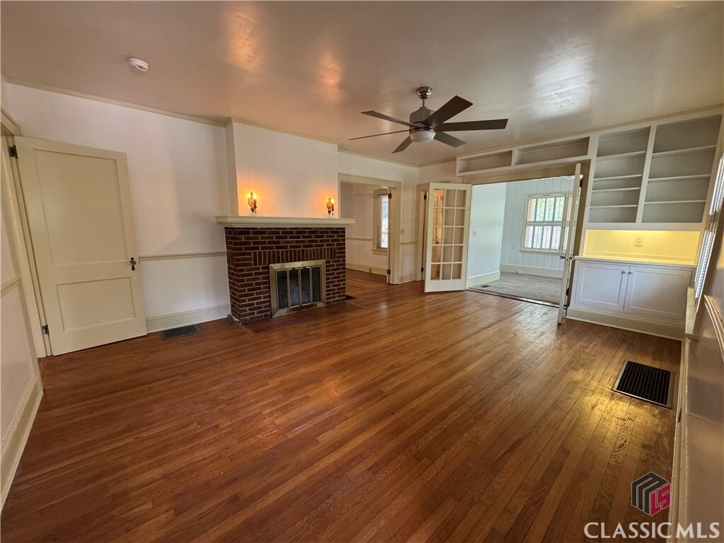 Property Photo: 280 Holman Avenue GA 30606