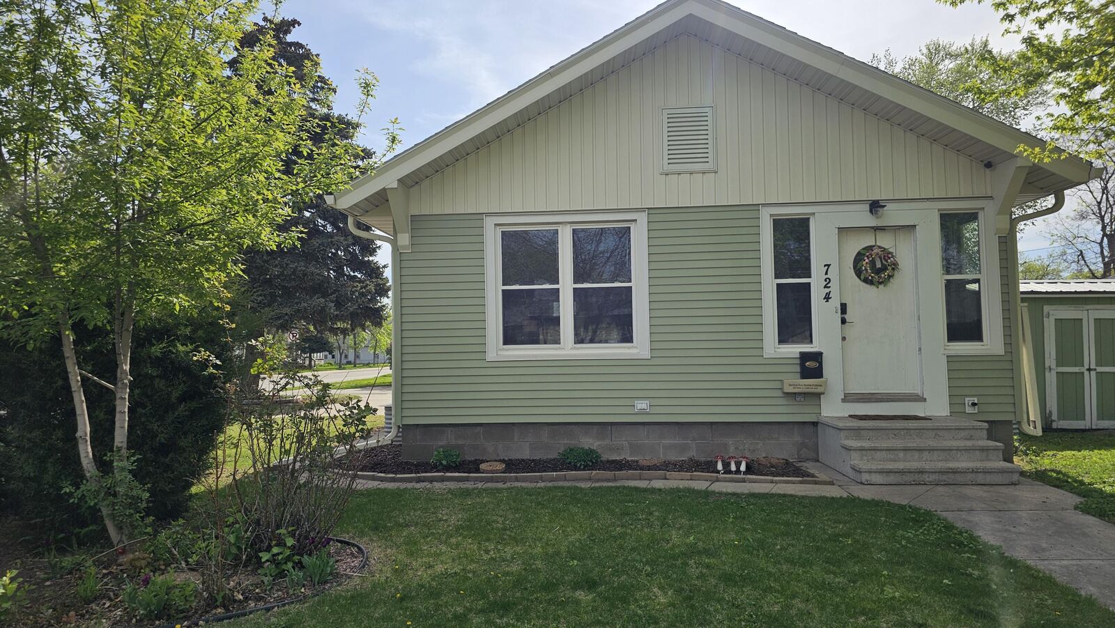 Property Photo:  724 N Washington St  SD 57401 