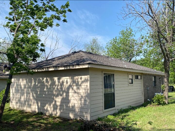 Property Photo: 9 S 19th Street TX 76504