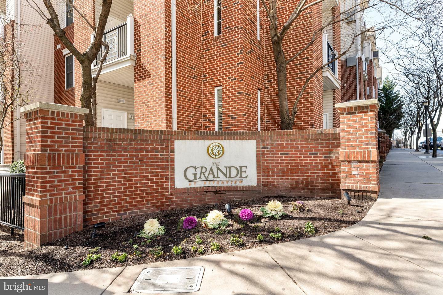 Property Photo: 200 W Elm Street 1218 PA 19428