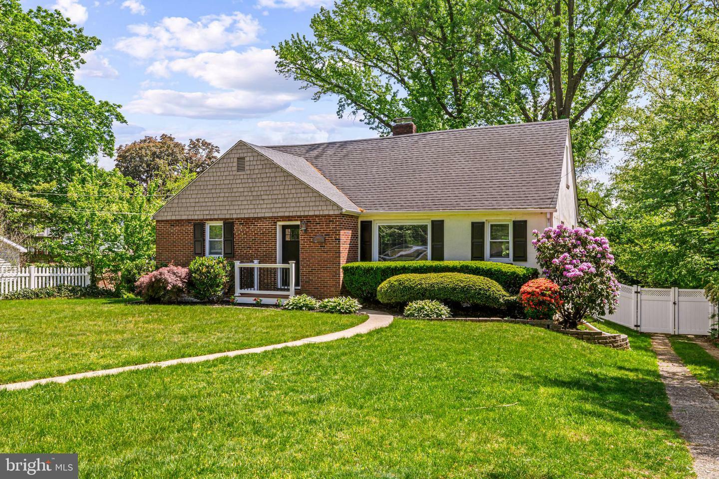 Property Photo: 226 Hutchinson Avenue NJ 08033