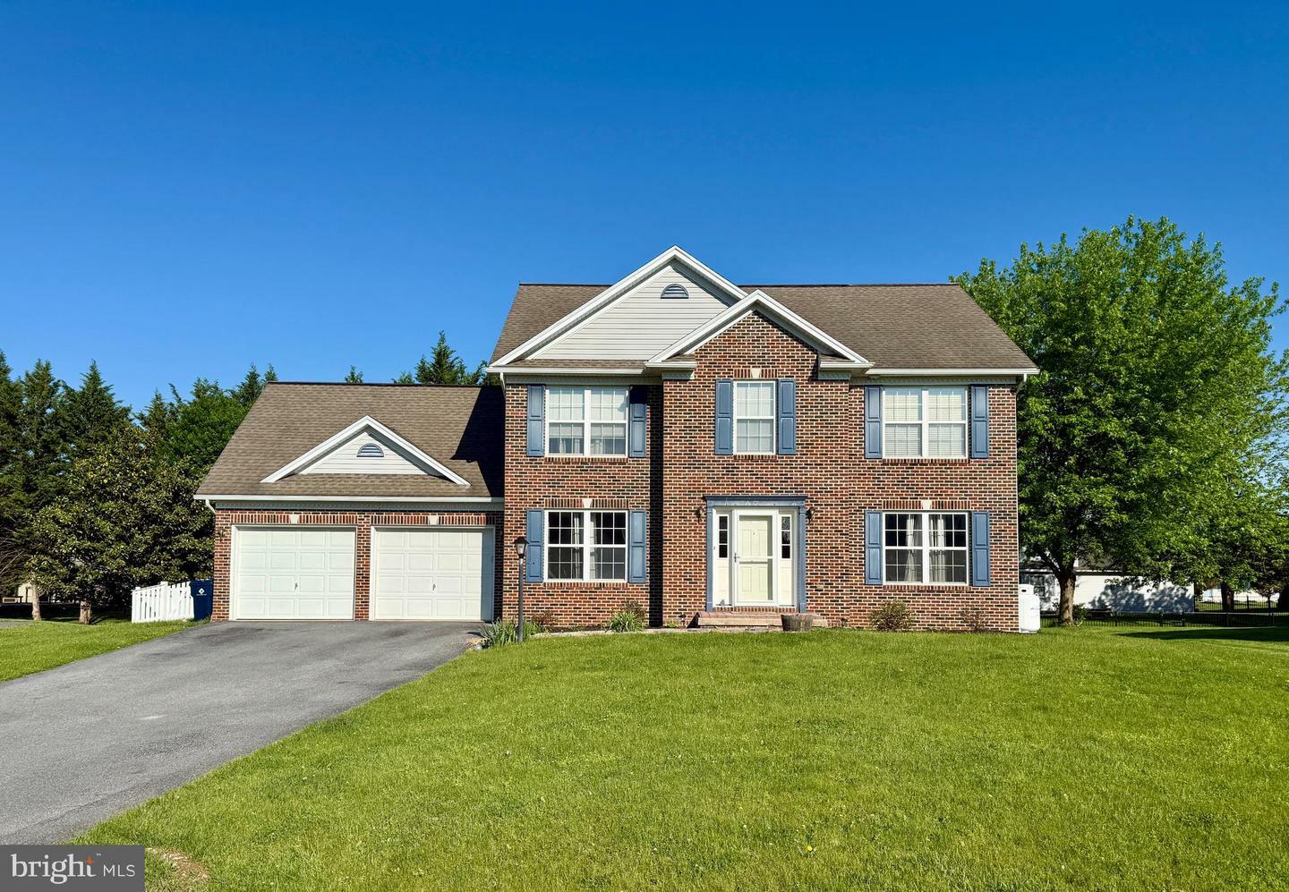 13201 Shawnee Circle E  Waynesboro PA 17268 photo
