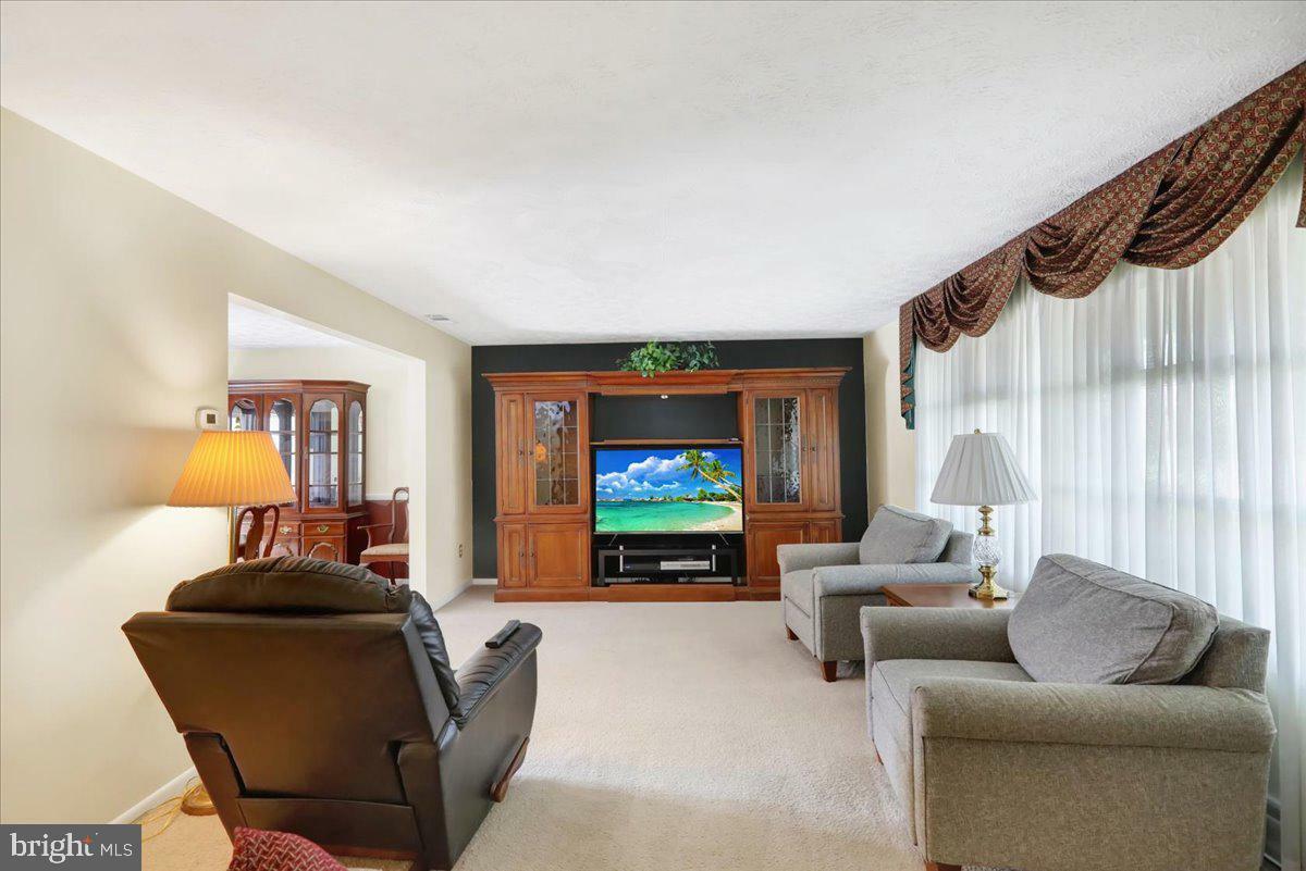 Property Photo: 1649 Sherwood Road PA 19610
