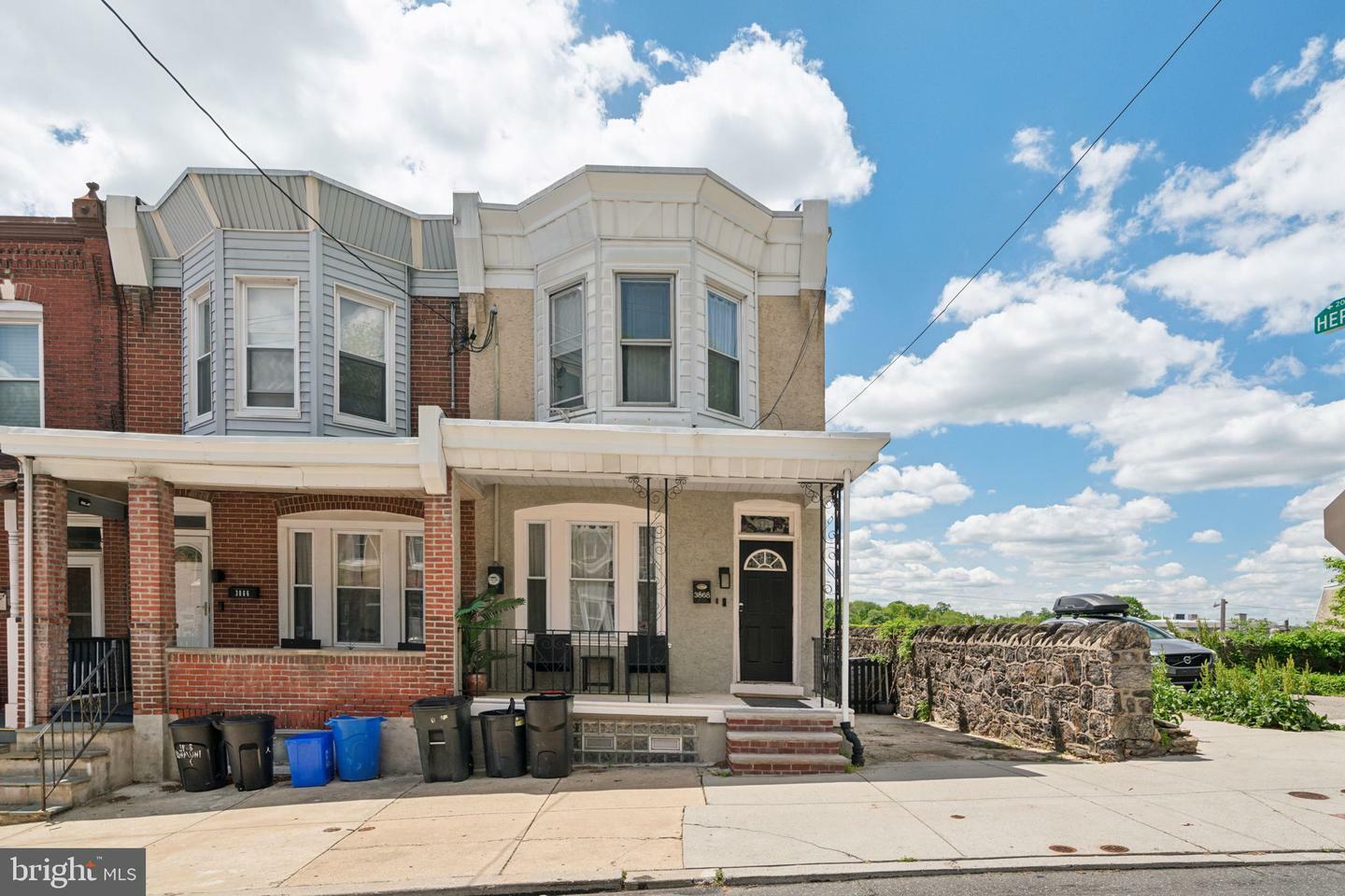 3868 Manayunk Avenue  Philadelphia PA 19128 photo