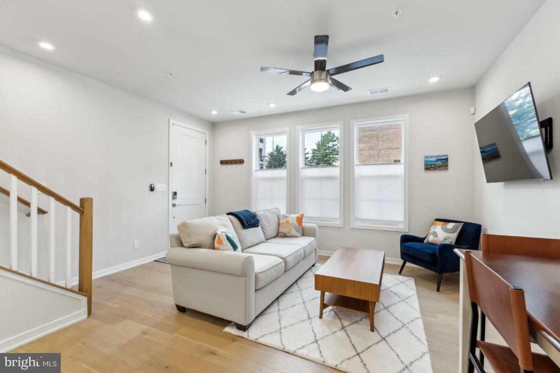 Property Photo: 7421 Backett Wood Terrace 1311 VA 22102