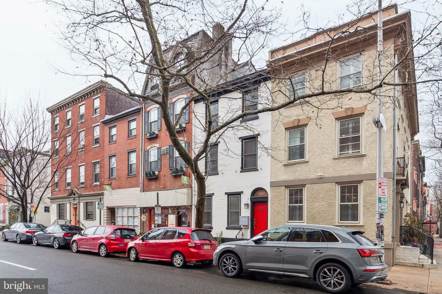 326 S 17th Street 3  Philadelphia PA 19103 photo