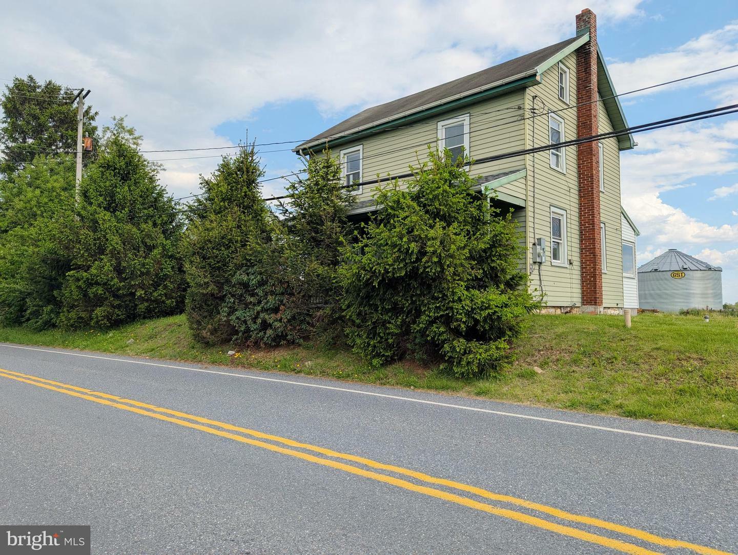 Property Photo: 5809 Old Route 22 PA 19506