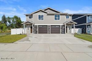 Property Photo: 254 E Lobo Loop ID 83835