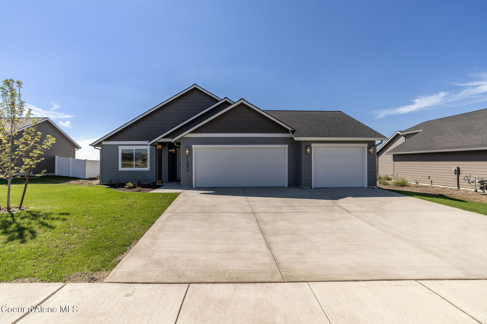 Property Photo: 11877 N Entwistle Way ID 83858