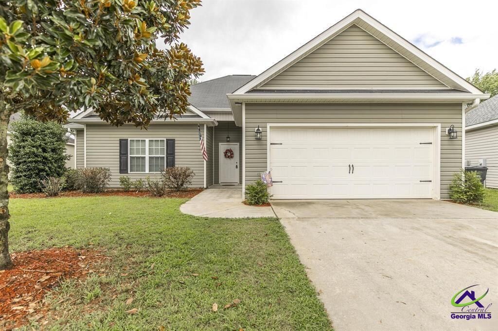 Property Photo:  328 Flowing Meadows Drive  GA 31047 