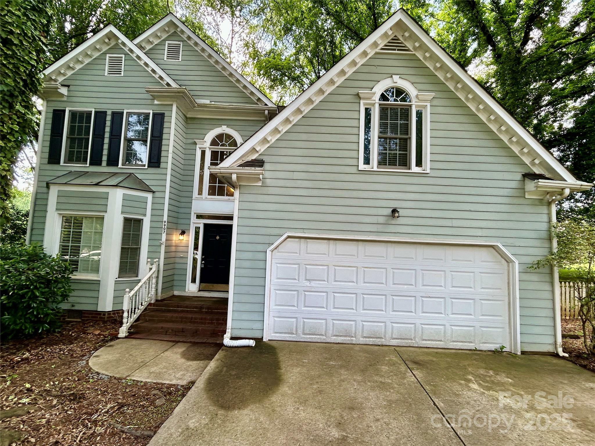 Property Photo: 9907 Furlong Trail NC 28269