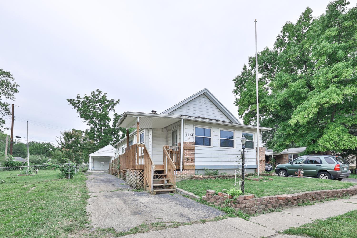 Property Photo: 1024 Ansel Drive OH 45419