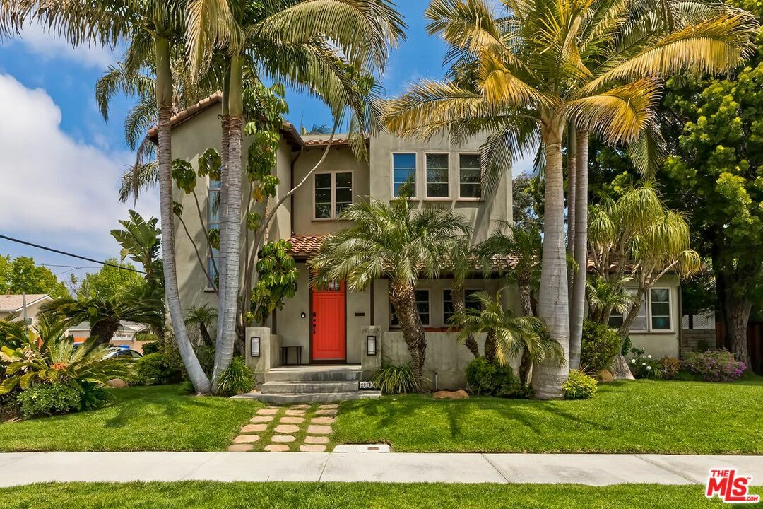 Property Photo: 2700 Midvale Ave CA 90064