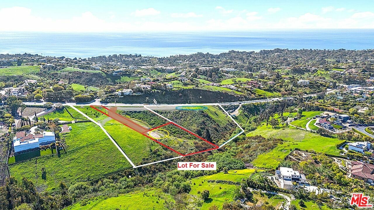 Property Photo: 6061 Kanan Dume Rd CA 90265
