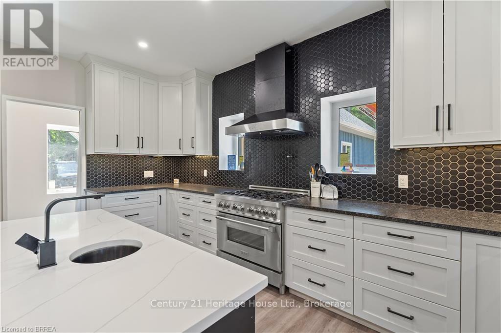 Property Photo:  115 Old Rainy Lake Road  ON P0A 1Y0 