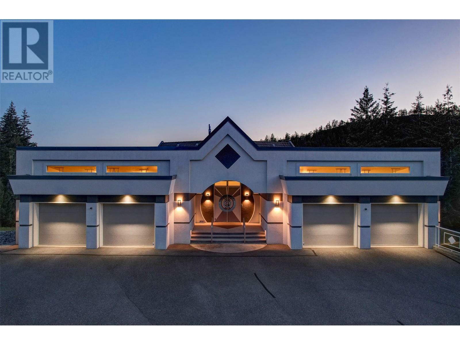 464 Grainger Road  Kelowna BC V1V 1C8 photo