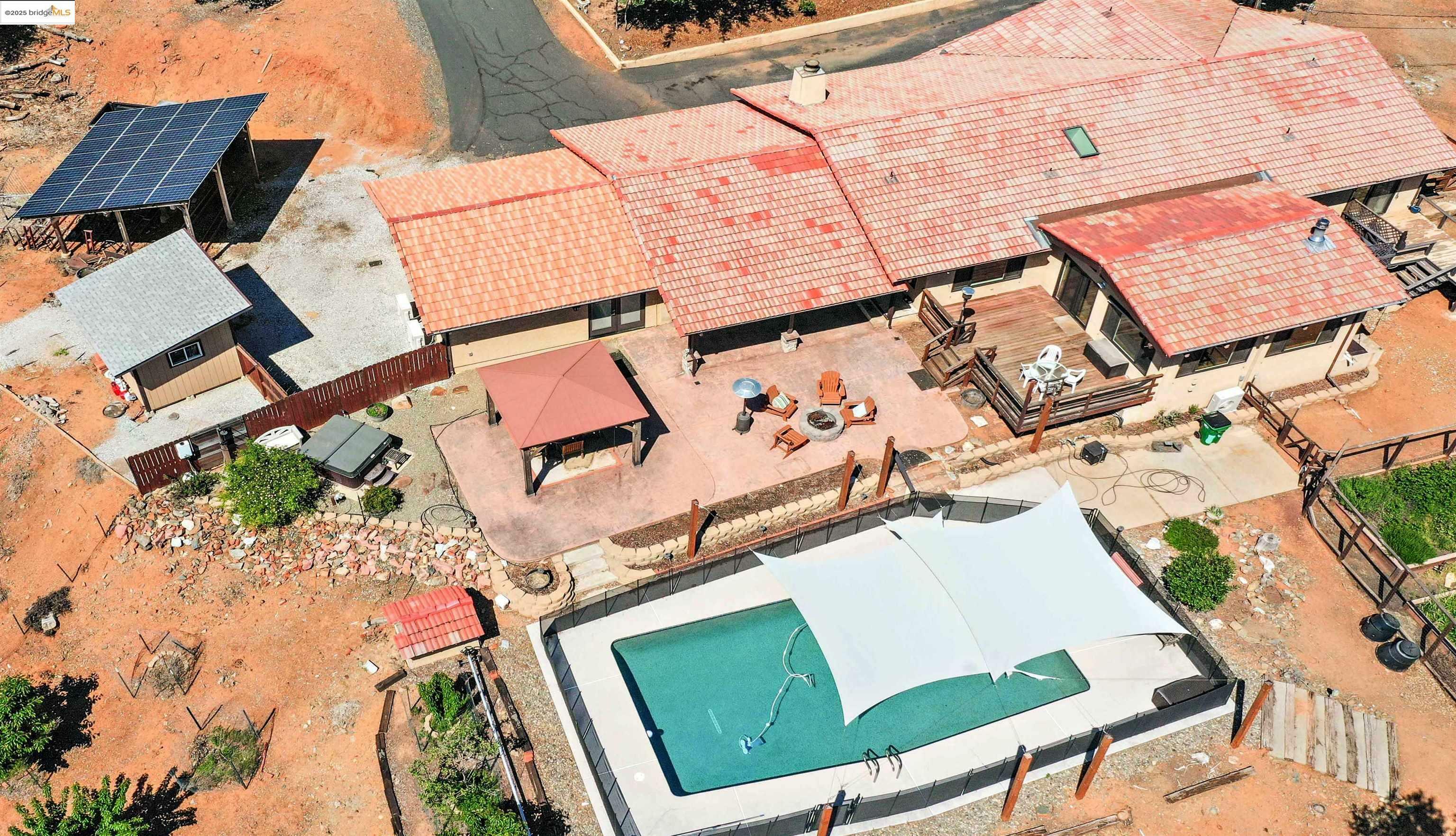 Property Photo: 18306 Corte Del Montana CA 95370