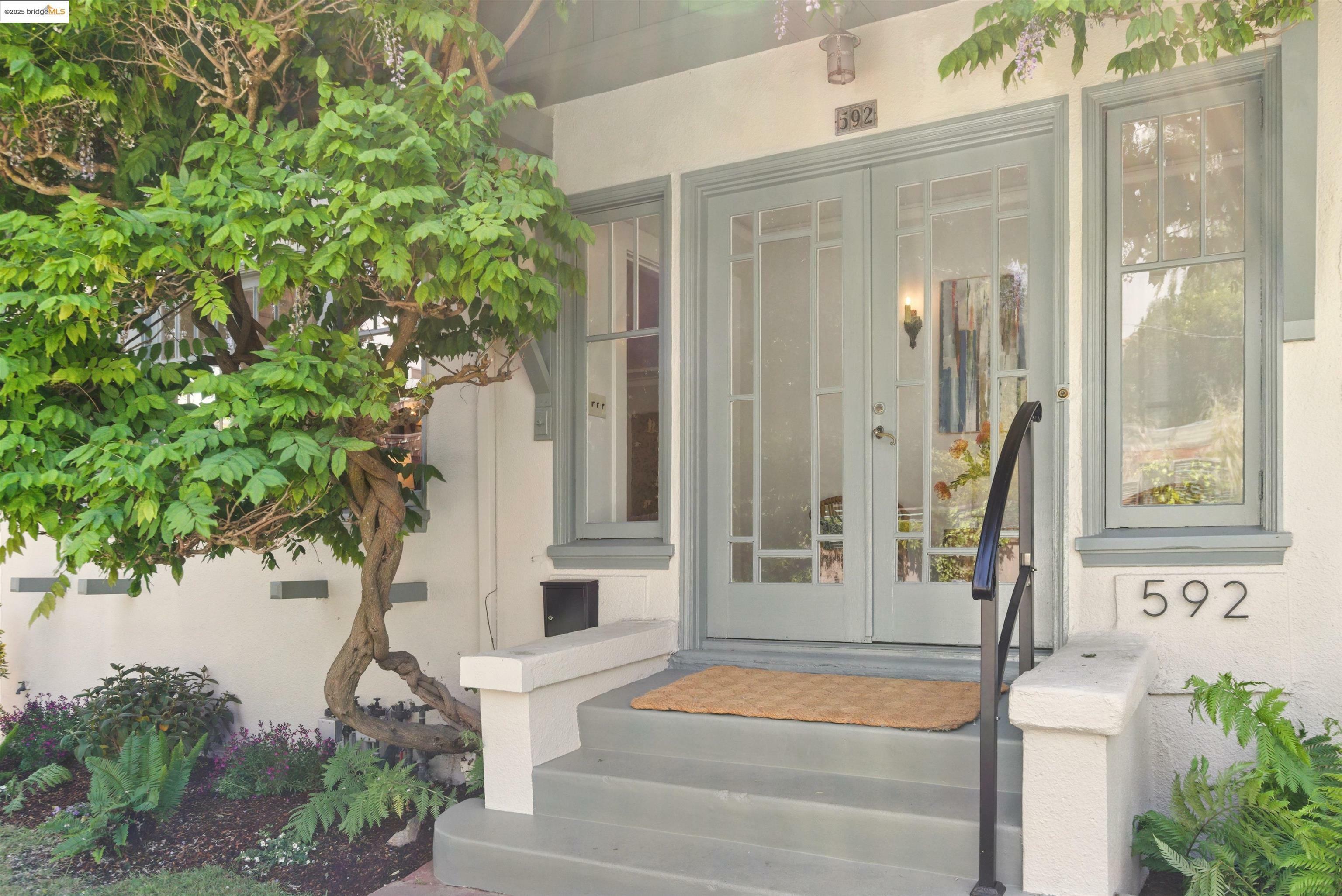 Property Photo: 592 The Alameda CA 94707
