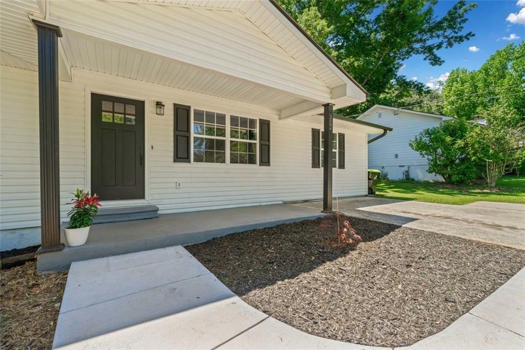 Property Photo: 302 Davis Road GA 30281