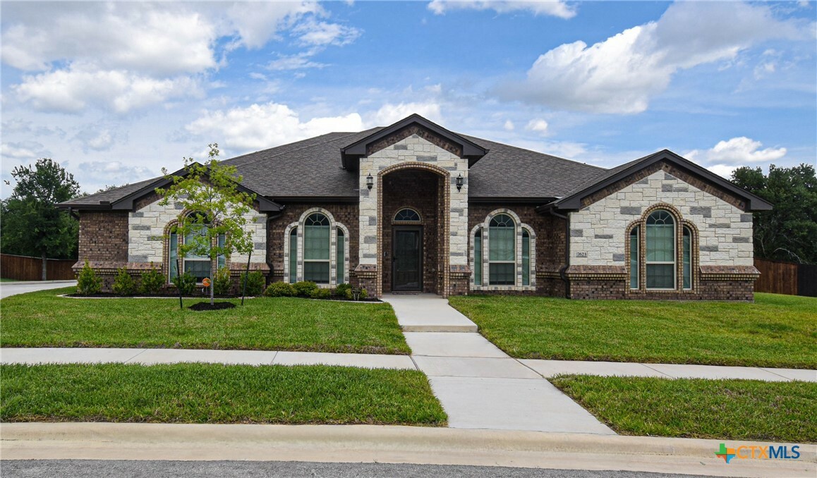 Property Photo: 7623 Palladium Loop TX 76542