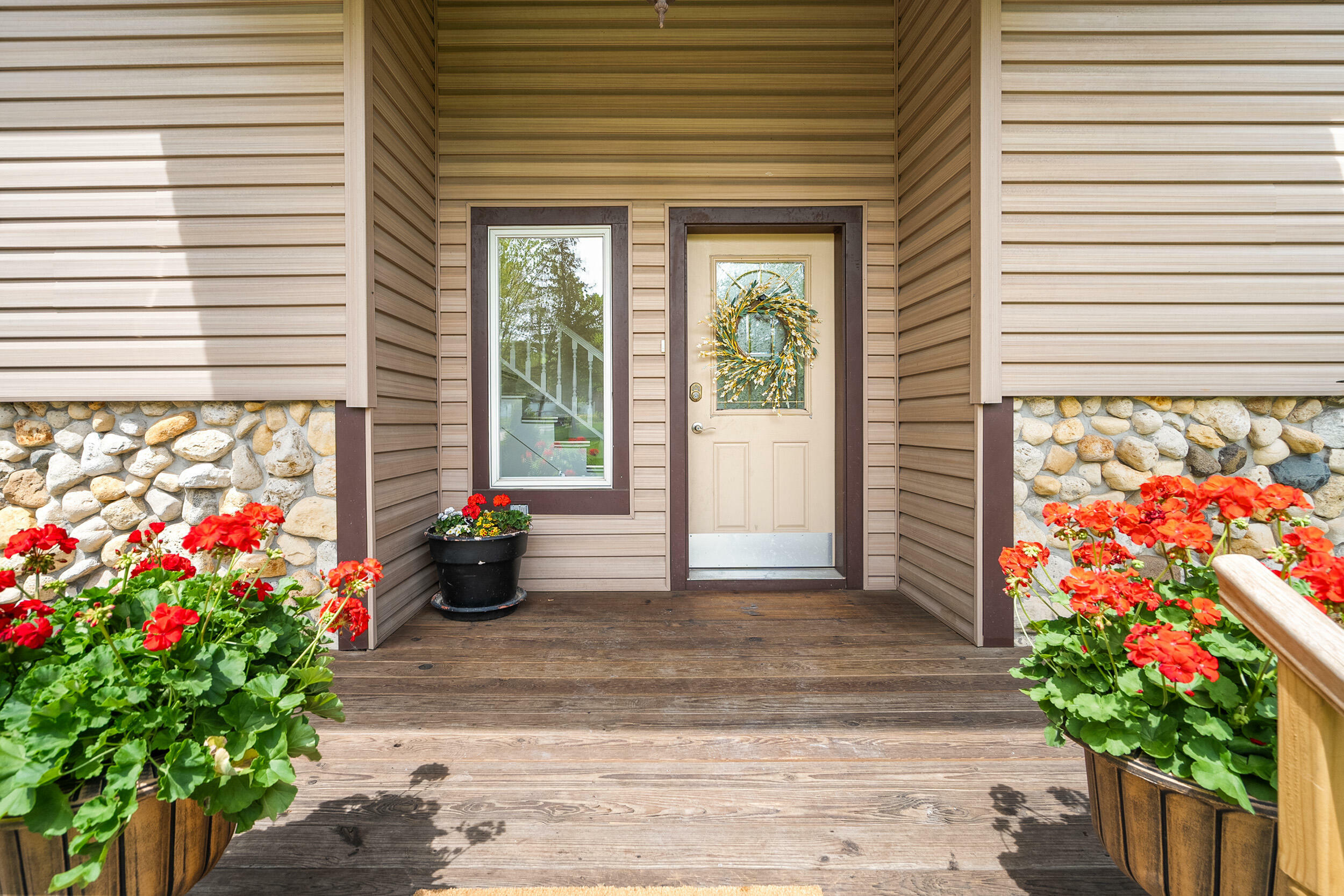 Property Photo: 1750 Hickey Street IN 46342