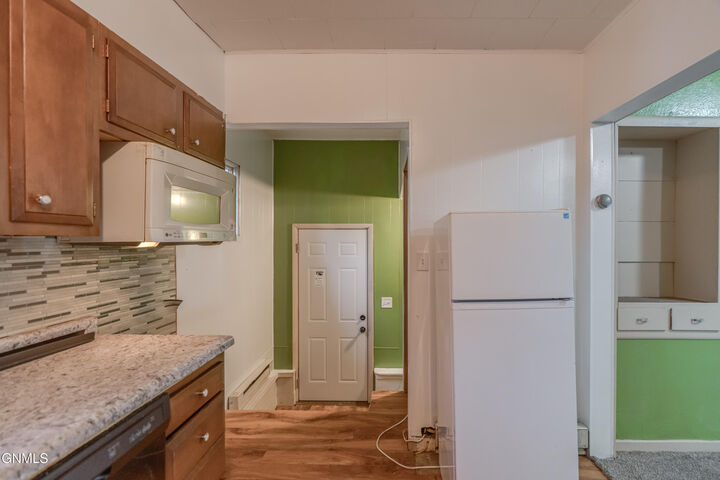 Property Photo:  217 N 19th Street  ND 58501 