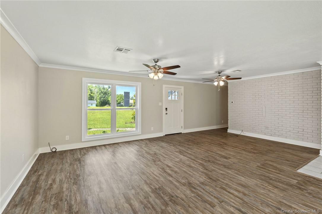 Property Photo: 441 Rolling Hill Drive LA 70611