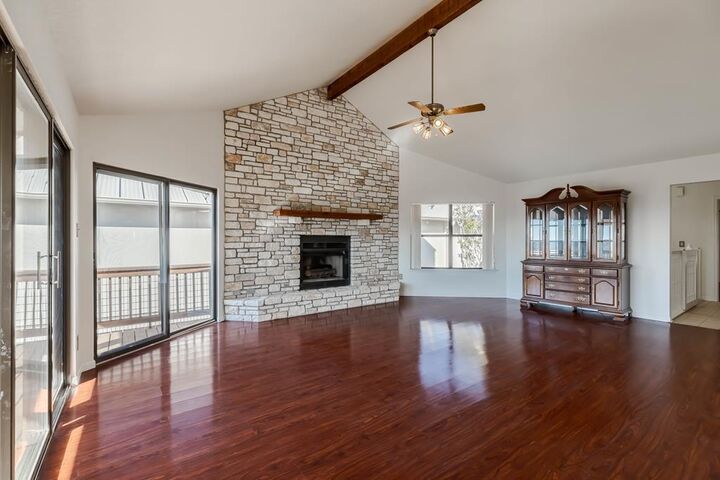 Property Photo: 107 Mesa Del Sol TX 78028